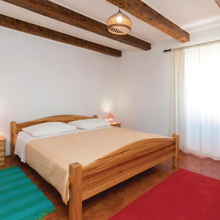 Ulbiskupa Josipa Marcelica Cr