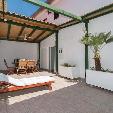 Ulbiskupa Josipa Marcelica Cr