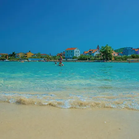 Ulbiskupa Josipa Marcelica Cr *