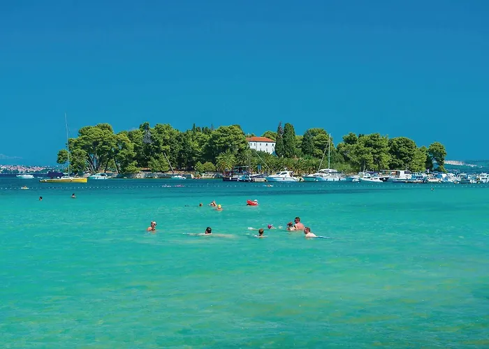 Ulbiskupa Josipa Marcelica Cr Дом отдыха Преко